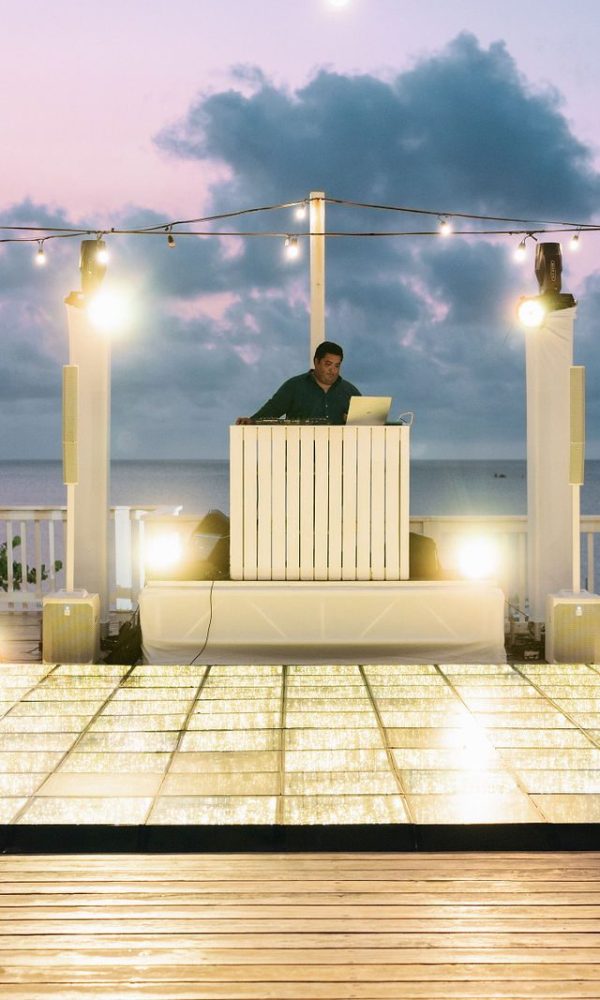 182a72bf7e1bd8e0743cce39bb76b2e7-xxlarge